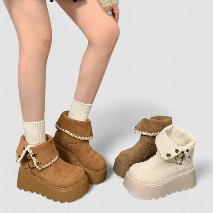 Irena | Platforminiai batai su elegantiška sagtimi ir šiltu pūkiniu pamušalu