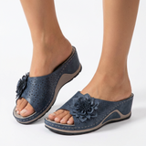 Ortopediniai sandalai iš minkštos odos su pėdos arkos palaikymu